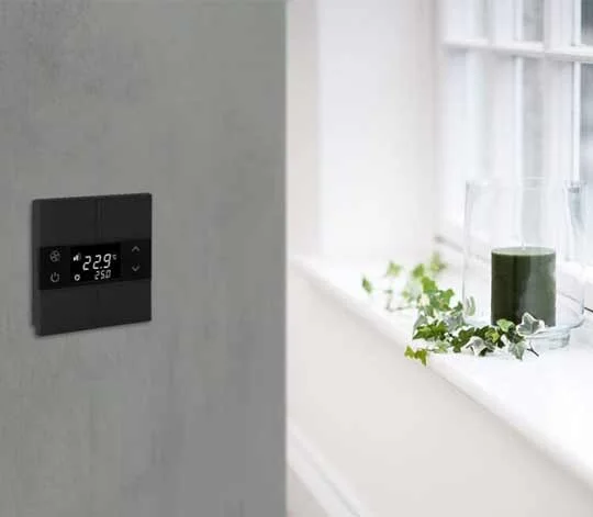 Rosa Pictus Metal KNX Thermostats view 3